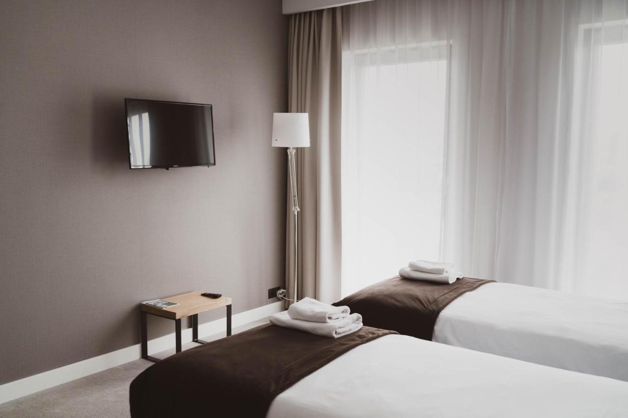 Aparthotel Folwark 4*